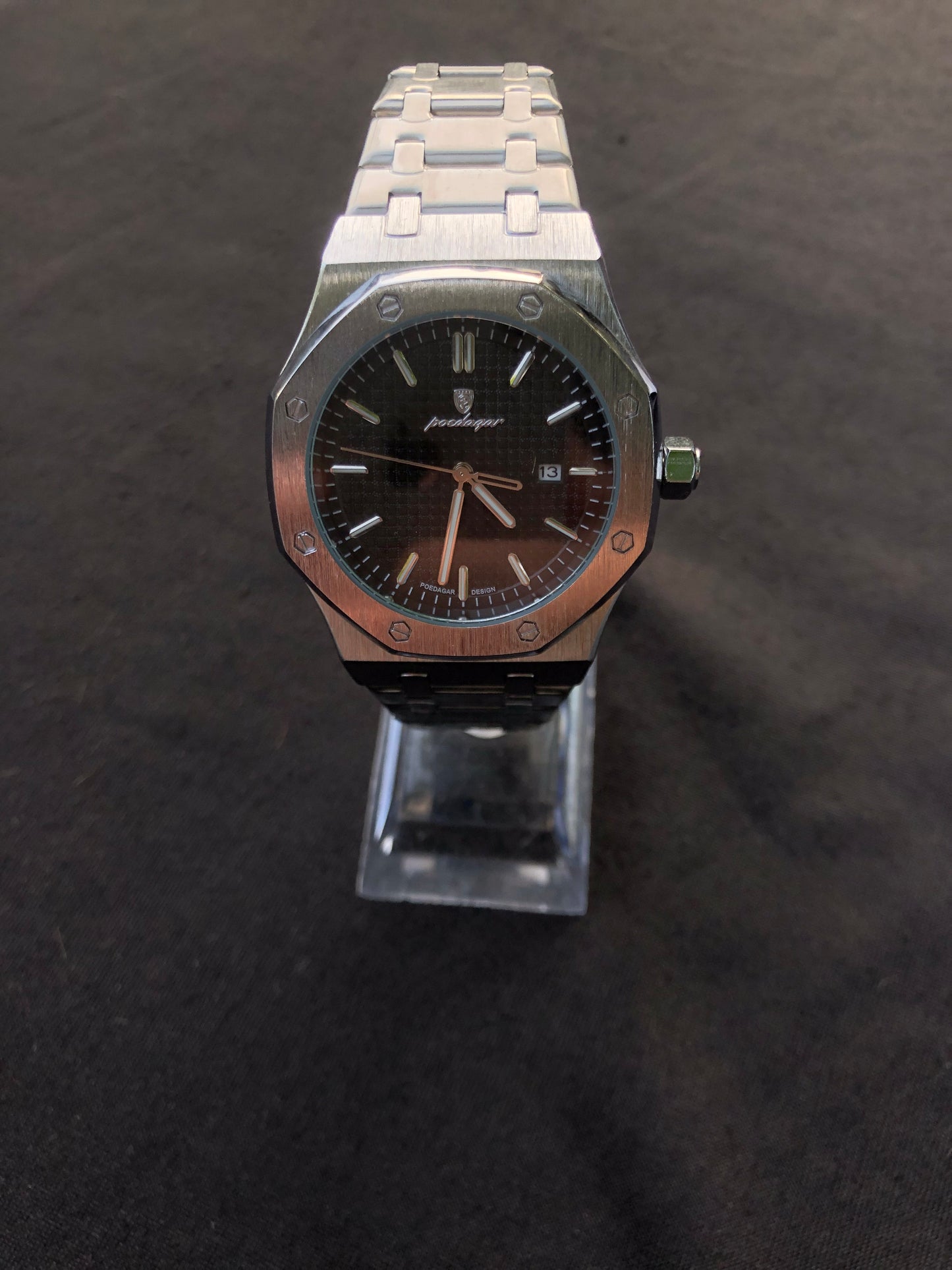 Reloj octagonal negro Poedagar