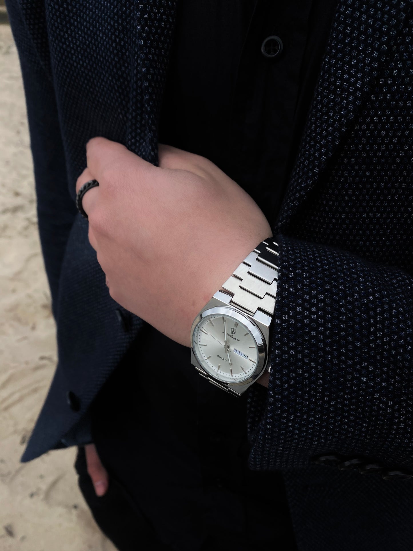 Reloj Poedagar Fondo Blanco