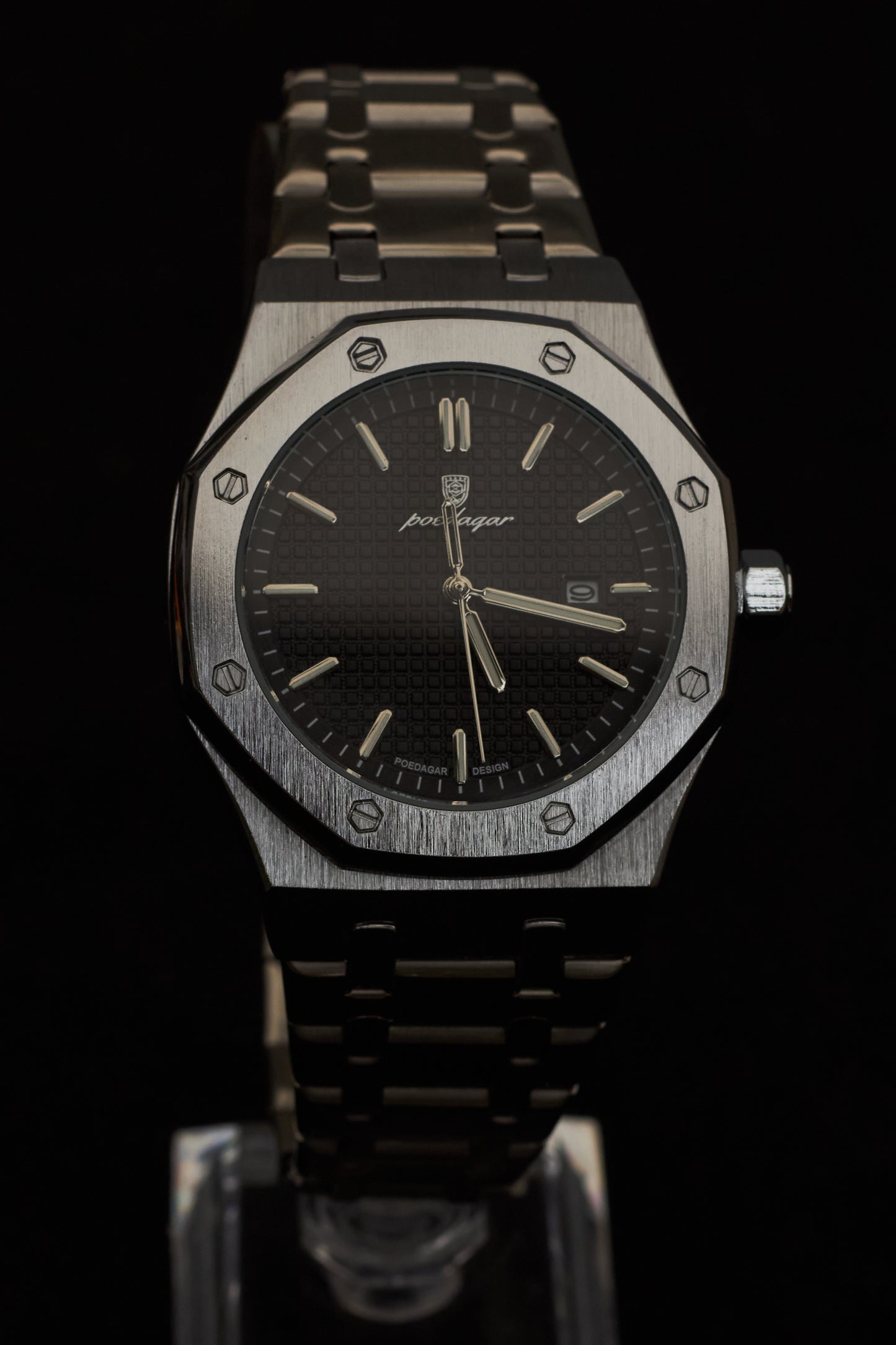 Reloj octagonal negro Poedagar