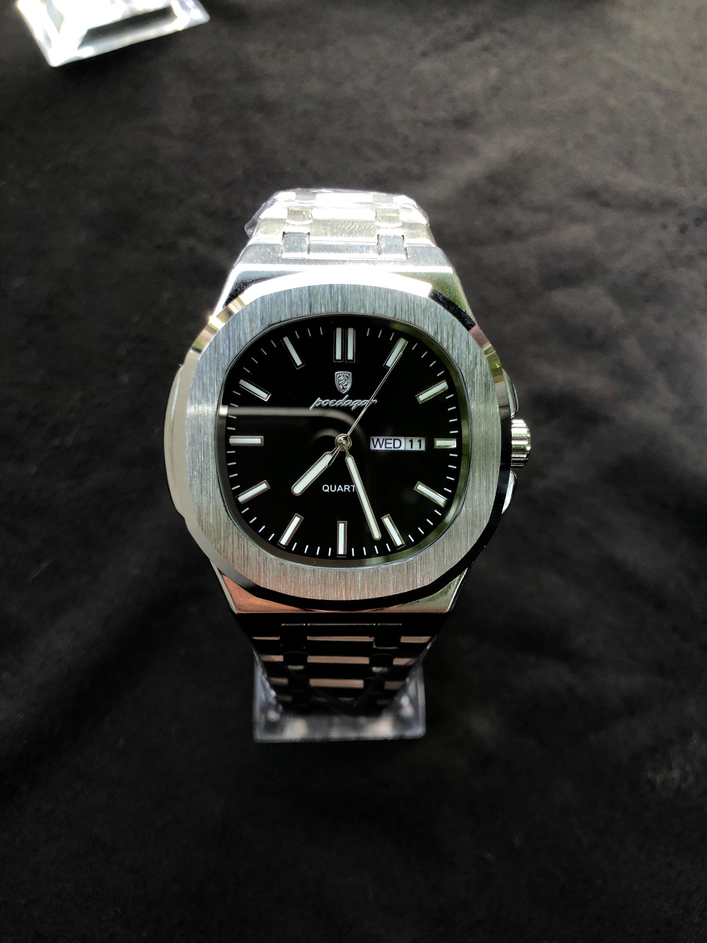 Poedagar cuadrado Negro