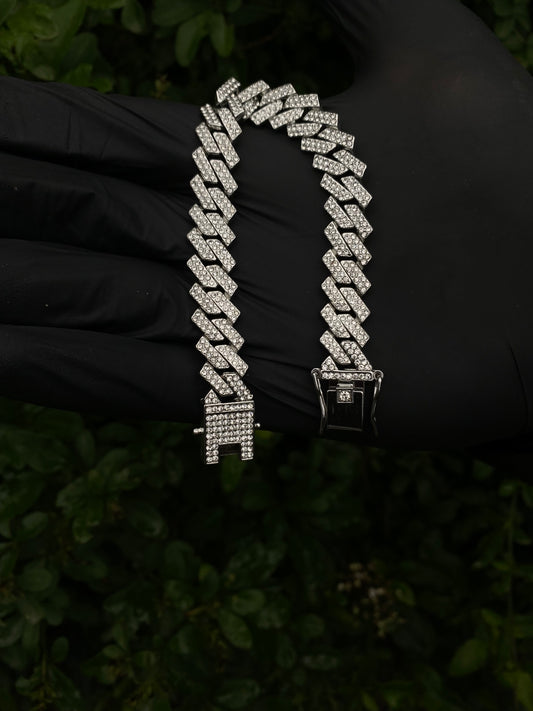 Pulsera plateada