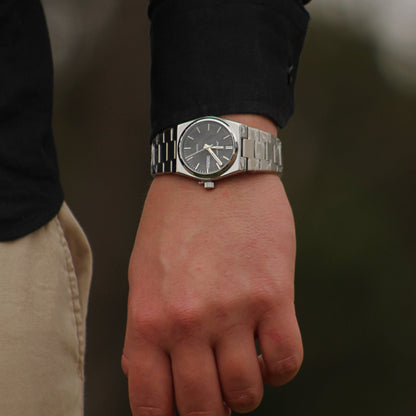 Reloj Poedagar Fondo negro