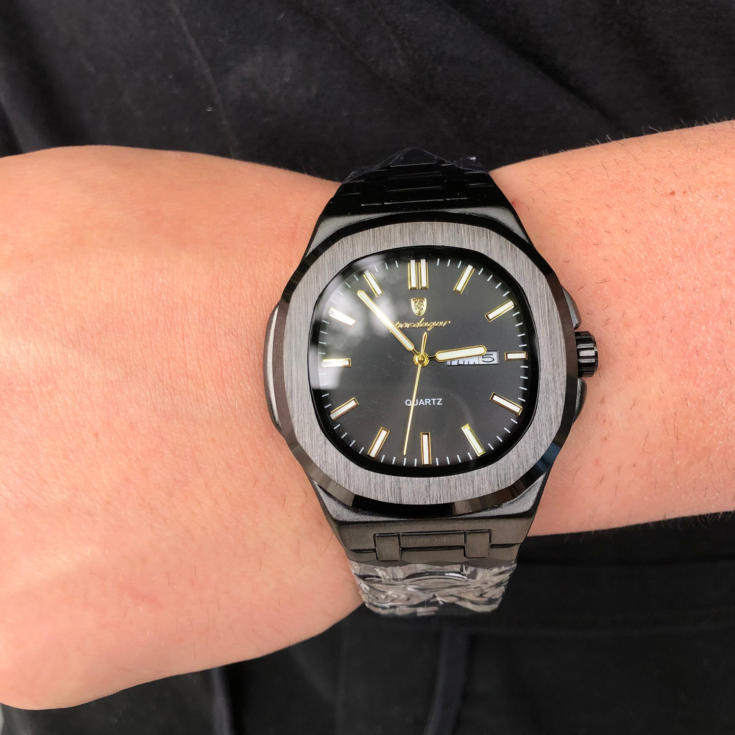 Poedagar cuadrado full black