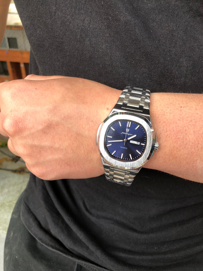 Poedagar cara azul metálica